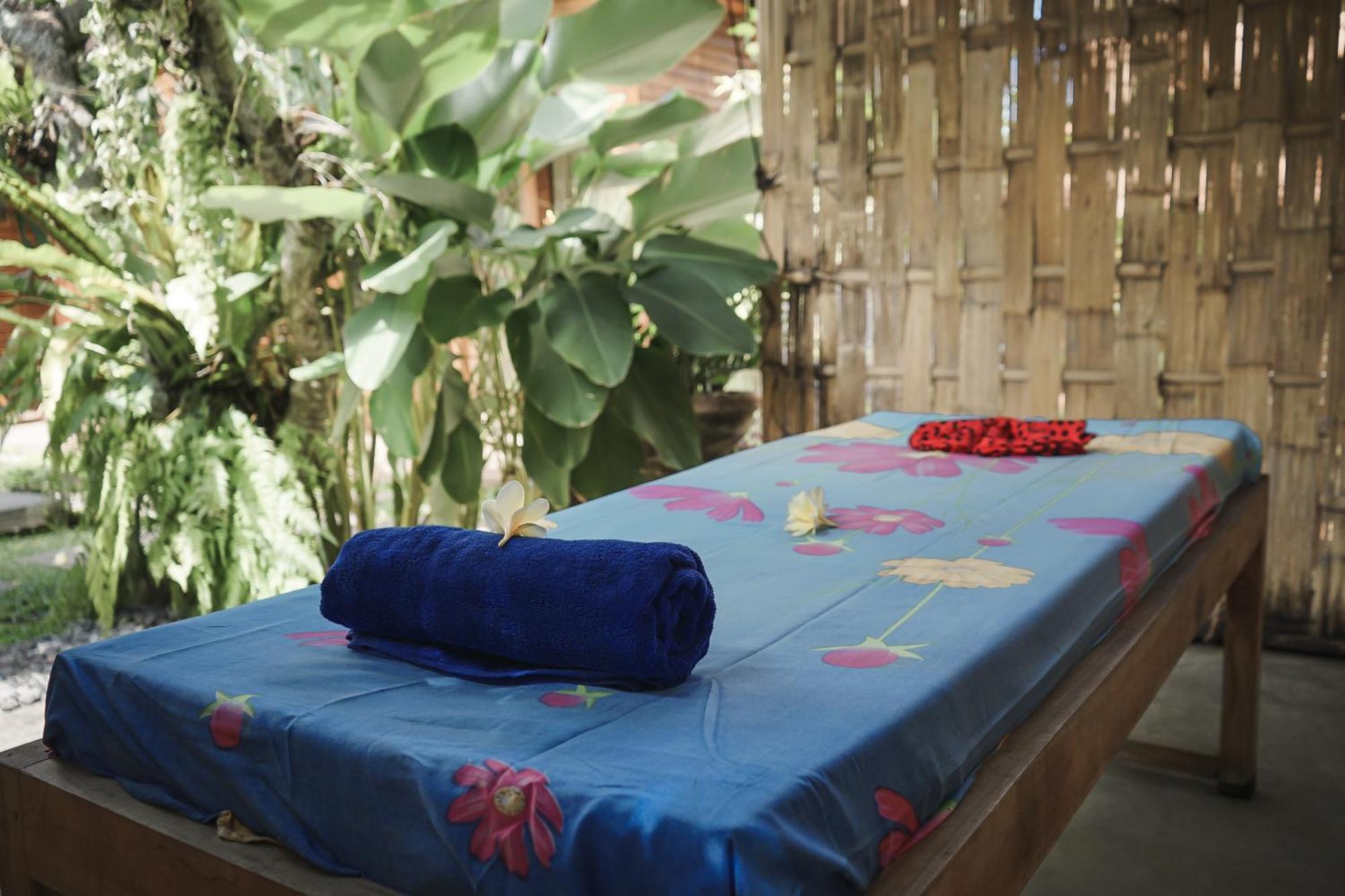 Dedeane Ubud Экстерьер фото