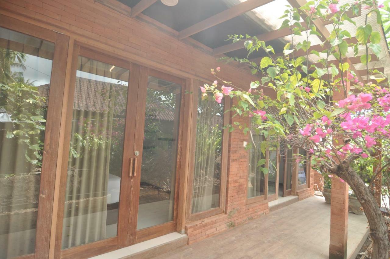 Dedeane Ubud Экстерьер фото